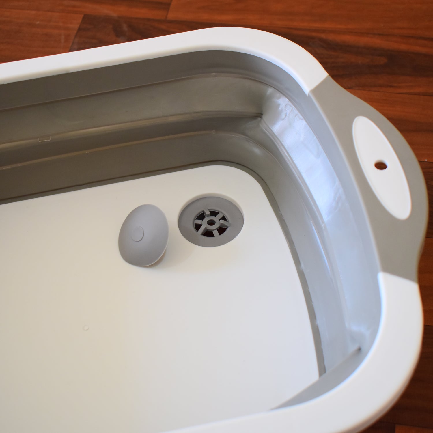 14_a06c1b45-bcb1-43f7-bc1a-d6cba26d3b99 0098A Collapsible Cutting Board with Dish Tub Basket DeoDap